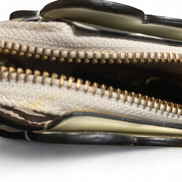 [NEW] TALBOTS PLANO SCALLOPED-LEATHER CROSSBODY BAG - Picture 7 of 13